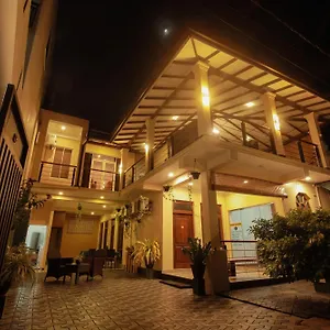 D ** Negombo